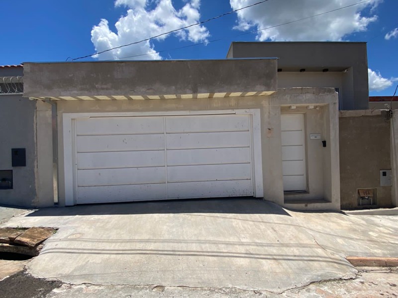 Casa Jardim Aeroporto.